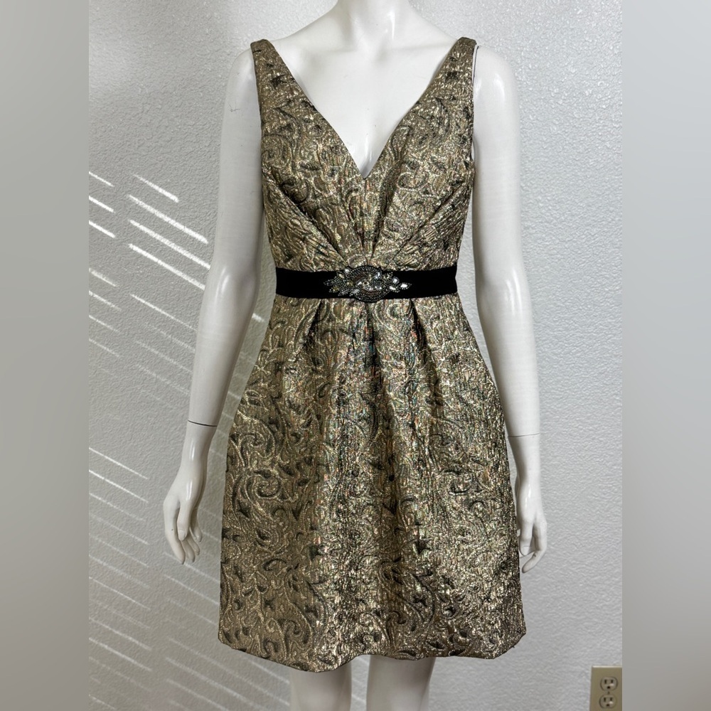Aidan Mattox Gold and Black Brocade Dress Size 4. K-38